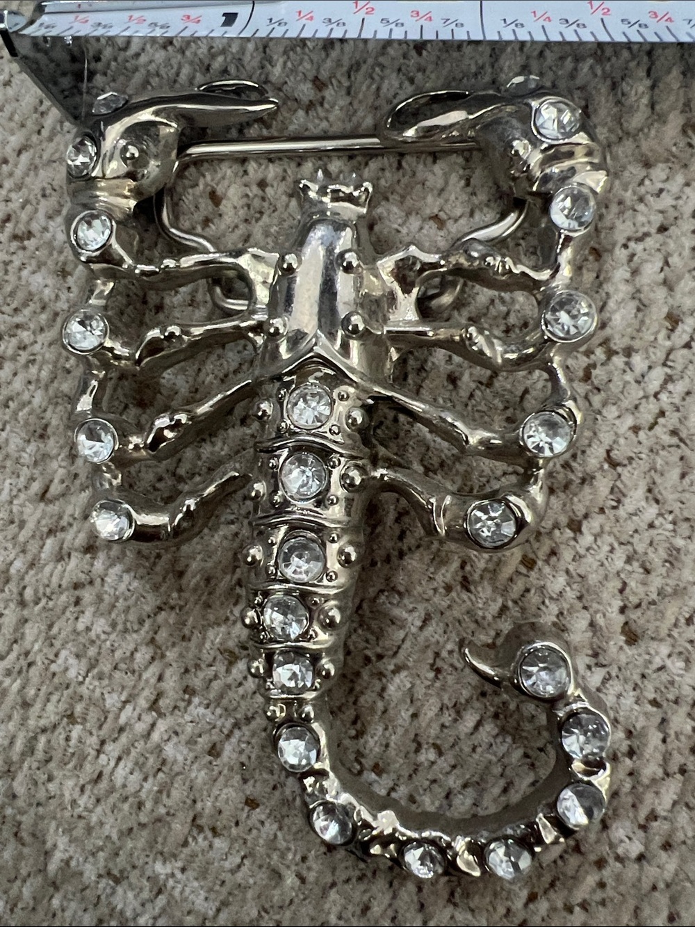 Crystal-Embellished Scorpion Belt buckle -Silver Tone